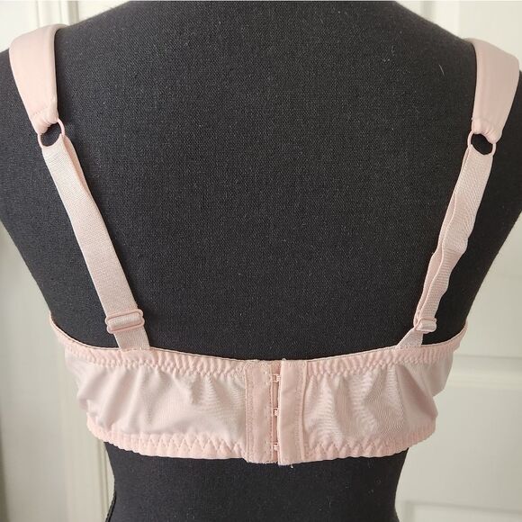 LAURA ASHLEY Pink Lace Bra 40DD  Full Coverage Padded Straps Underwire - Picture 5 of 6